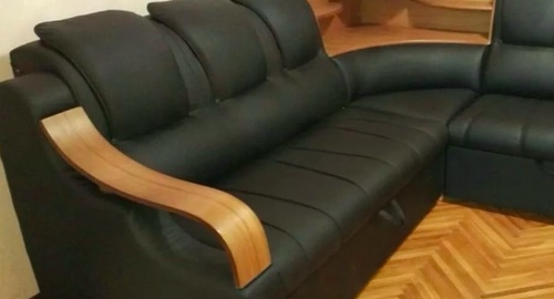 Перетяжка кожаного дивана. Гагаринский район